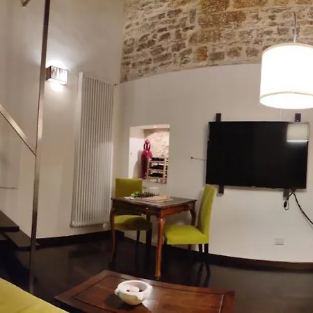 Bed & Breakfast Dimora Arco - Old Town *
