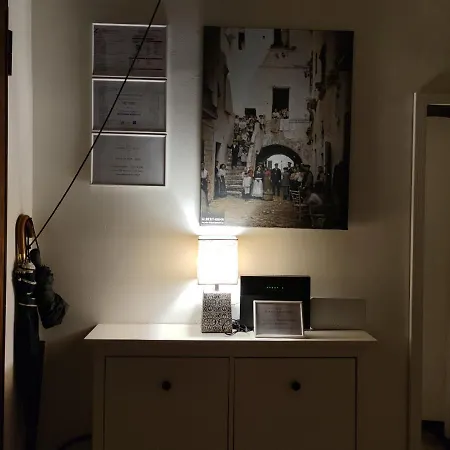 Dimora Arco - Old Town Couette-café Bari