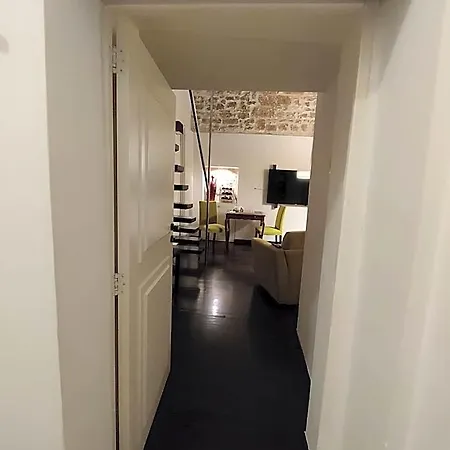 Dimora Arco - Old Town Oda ve Kahvaltı 4*